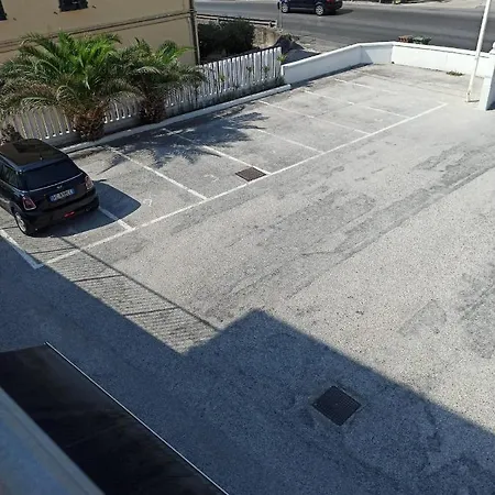 Colombo 477 Auditorium